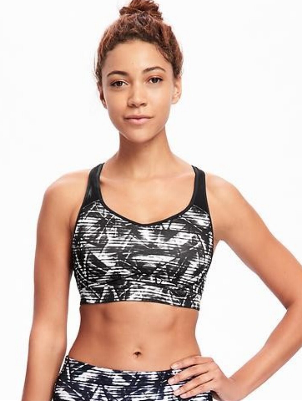 Old Navy Women's Medium Support Racer Back Black & White Abstract Sports Bra